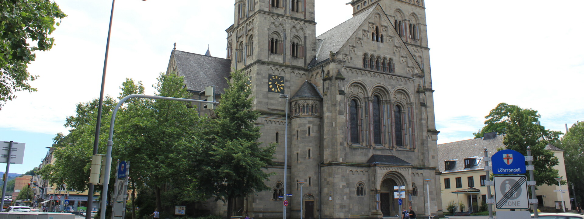 Frontansicht der Herz-Jesu-Kirche in Koblenz © Koblenz-Touristik GmbH